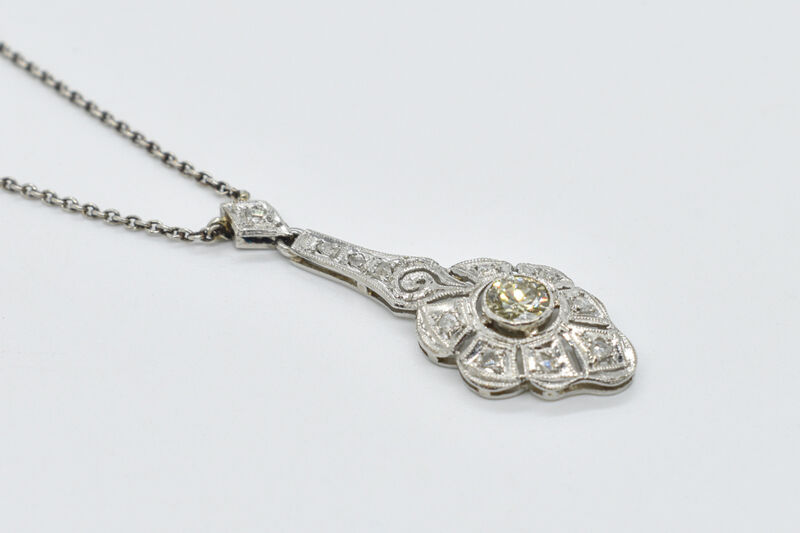 pendant platinum diamonds