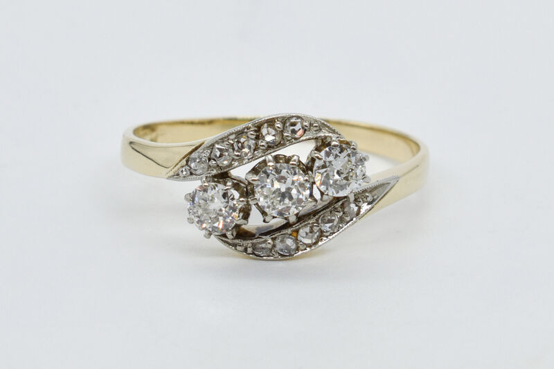 Ring 14 Kt GG/WG Diamanten