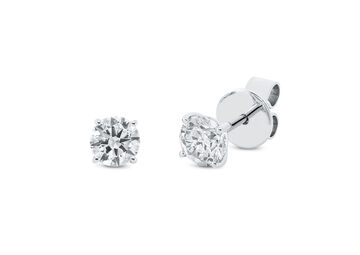 studs 18 K diamonds