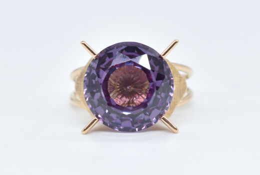 Ring 14 K synth. Alexandrite