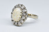 Ring 18 K Opal 