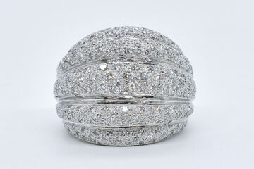 Ring 18 K diamonds