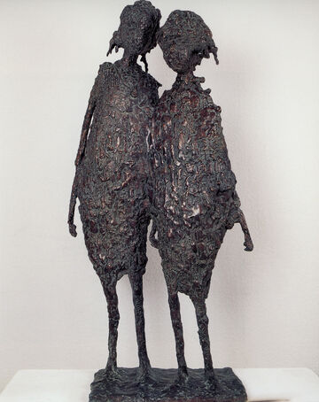 2 girls, 2001