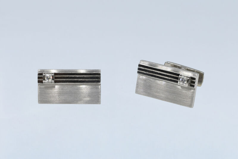 cuff links 18 K diamonds