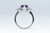 Ring 9 Kt WG Amethyst 