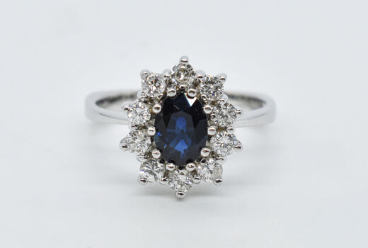 Ring 14 Kt WG Saphir 