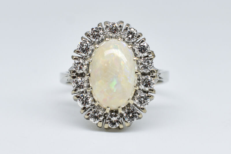 Ring 18 K Opal 