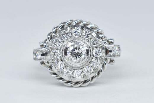 Ring 14 K diamonds