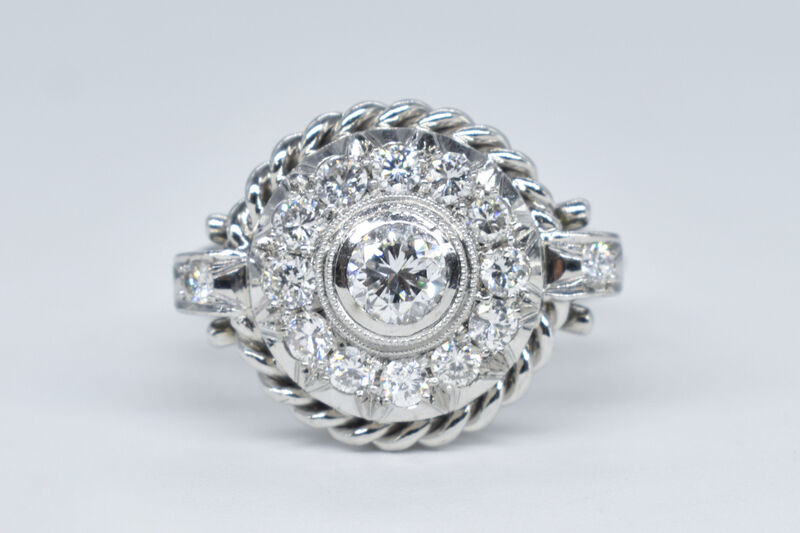 Ring 14 K diamonds