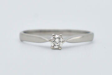 Ring 14 K diamond