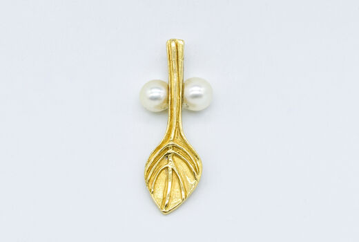 pendant 18 K pearls