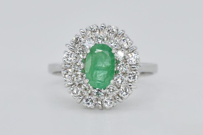 Ring 14 Kt WG Smaragd 