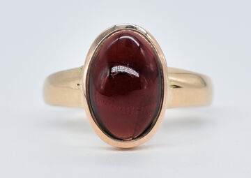 Ring 14 K Garnet