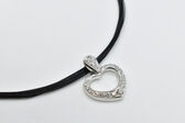 heart shaped pendant 14 K diamonds